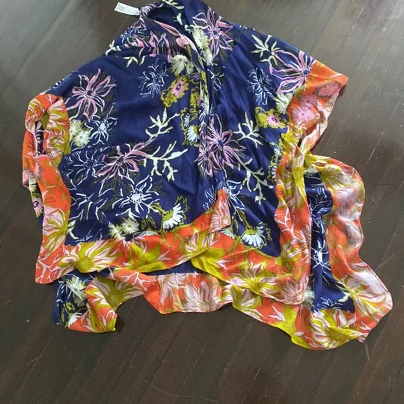 Gorgeous Kimono from Anthropologie. O/S - Picture 2 of 5